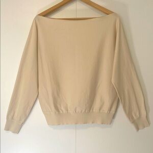 Soft Off-shoulder Babaton Top